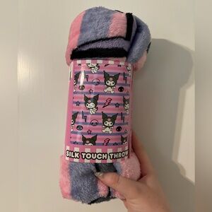 🛍️ Kuromi silky touch throw blanket